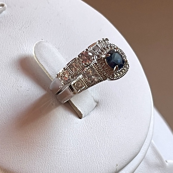 Set of 2 rings - Picture 2 of 11